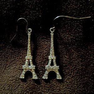 Eifle tower earrings